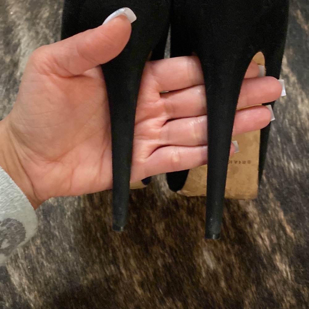 Gently worn Brian Atwood suede black platform booties. Size 40 - Picture 4 of 5